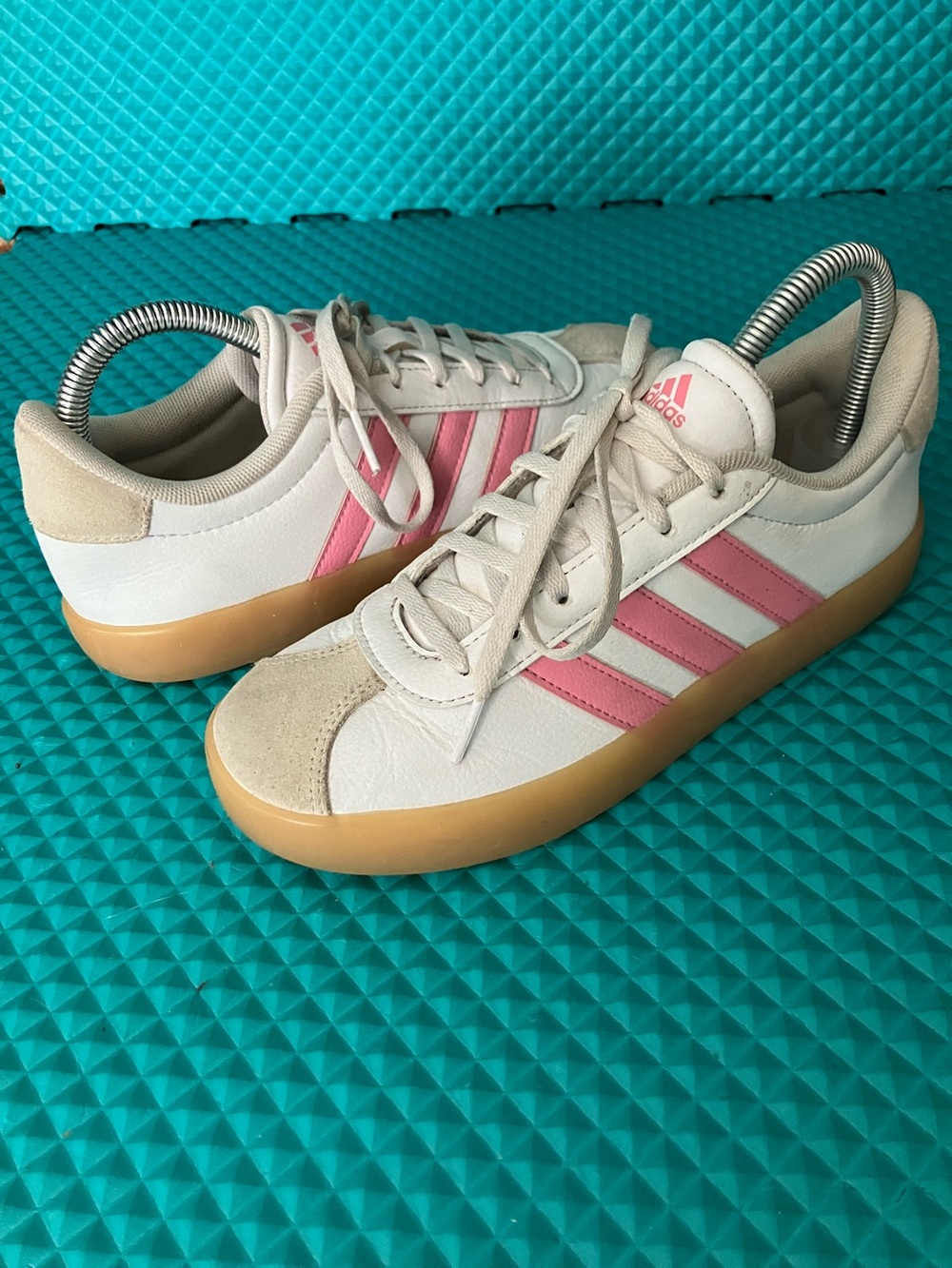 ADIDAS Big Girls VL Court 3.0 White/Pink Sneakers | 5